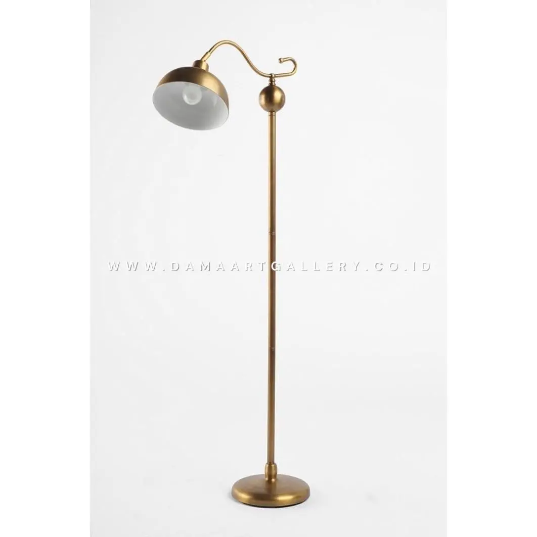 Lampu Standing Klasik Kuningan
